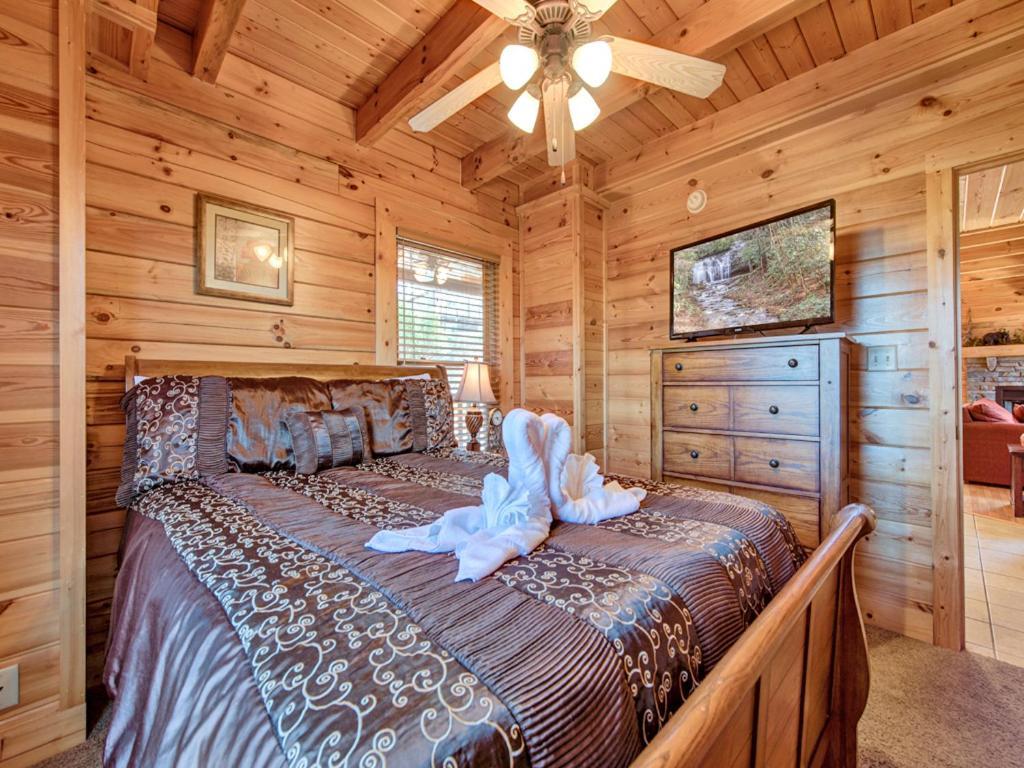 Misty Mountain Hideaway, 3 Bedrooms, Sleeps 10, Pool Access, Wifi Pigeon Forge Exterior foto