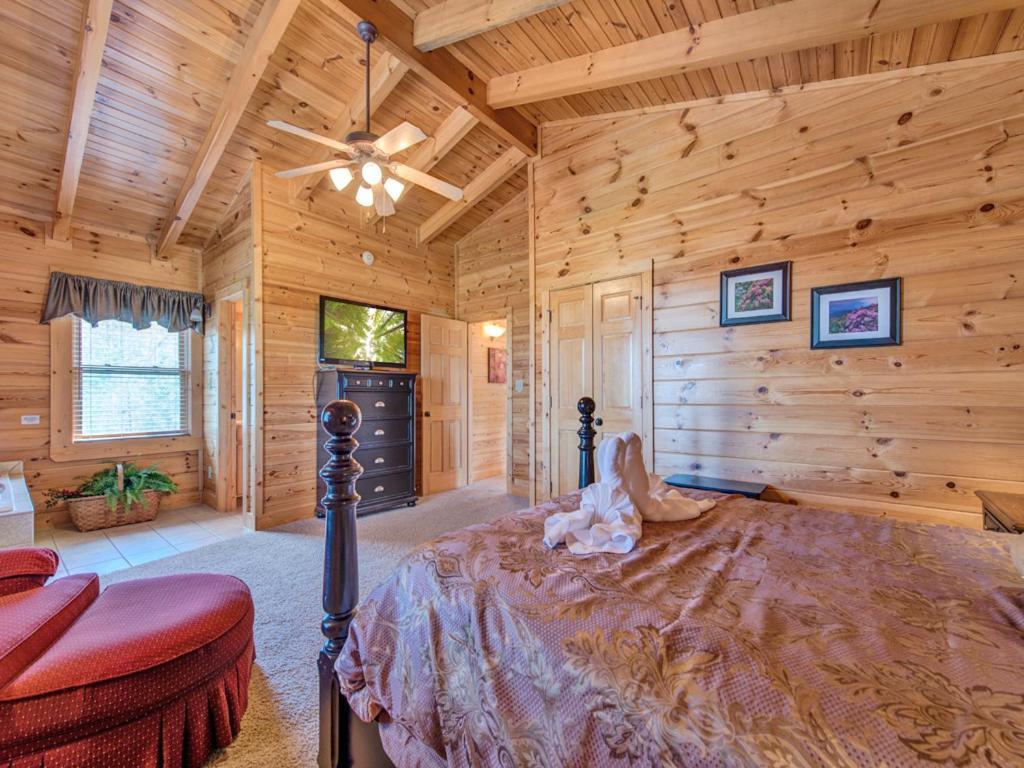 Misty Mountain Hideaway, 3 Bedrooms, Sleeps 10, Pool Access, Wifi Pigeon Forge Exterior foto